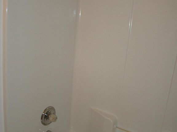 5th image of 2336 Trailwood Dr