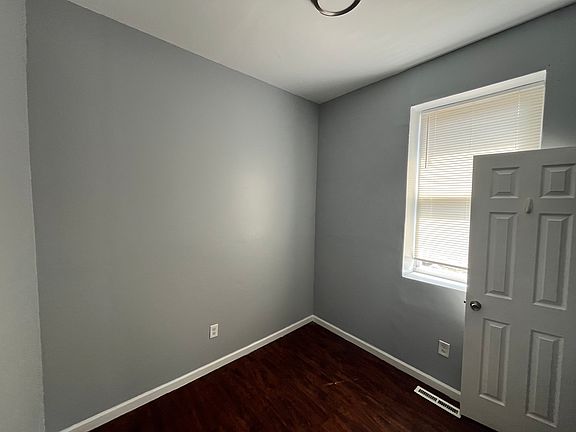 5th image of 249 Liberty St #1