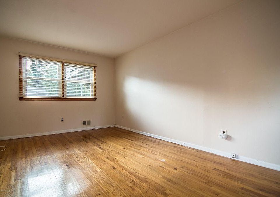 1st image of 160 Nippon Ave #1FL