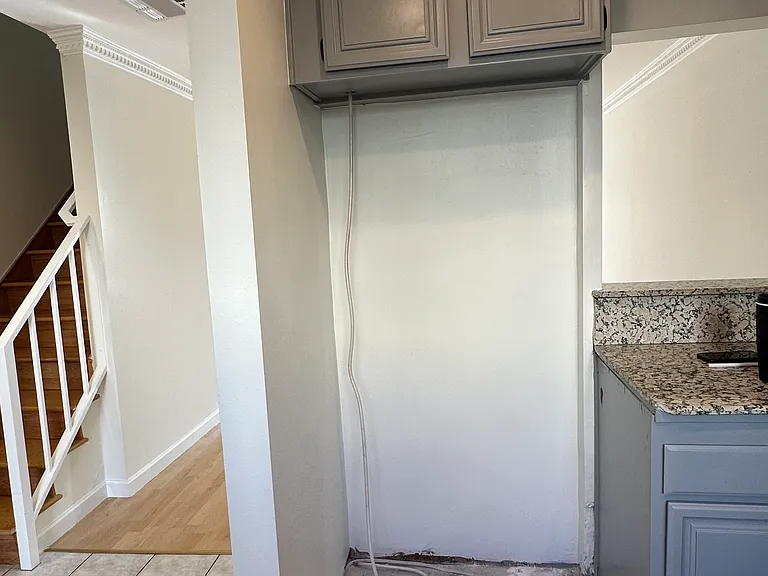 412 W Dryden St #6 — Photo 7