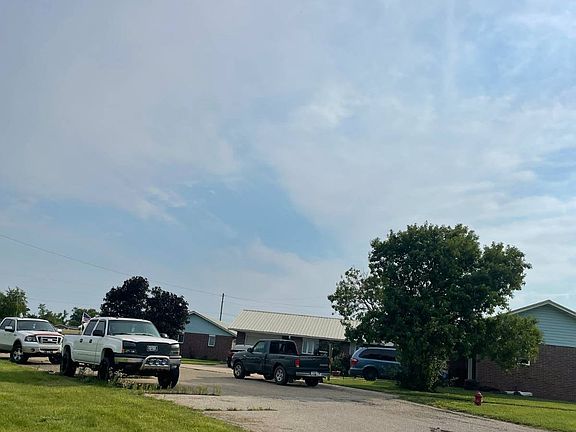 5th image of 707 Gypsum St