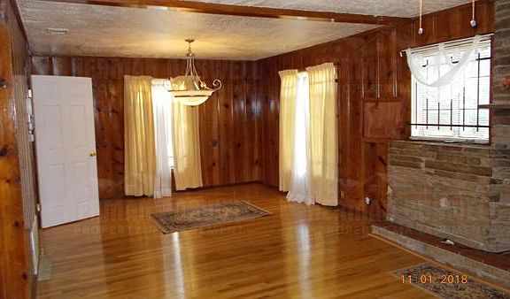 5th image of 2541 Timberline Dr