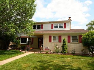 16401 Terry Ln, Oak Forest, IL