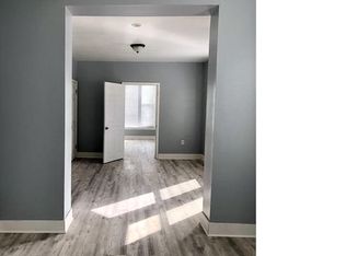 2756 W Monroe St #1, Chicago, IL 60612