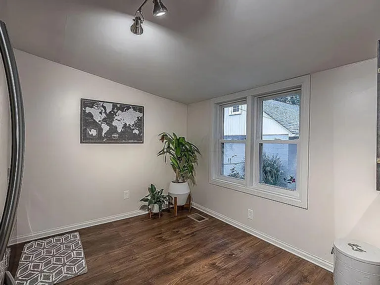 112 Oklahoma Ave — Photo 13