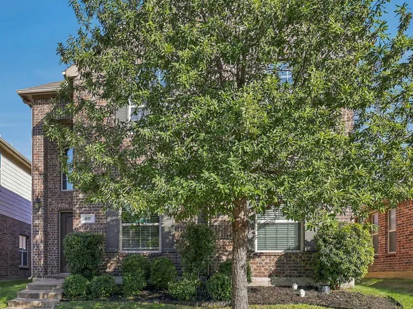617 Pawnee St, Aubrey, TX 76227