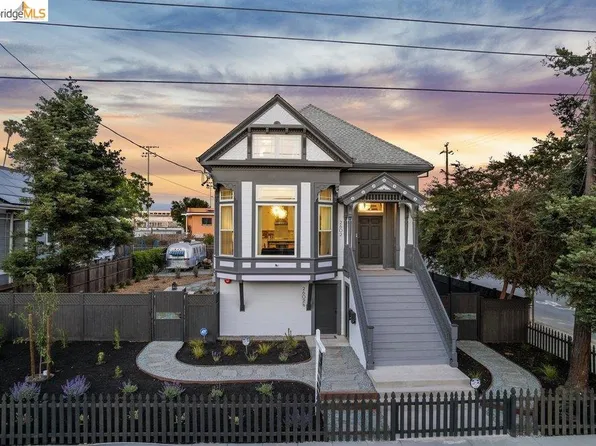 2602 Adeline St, Oakland, CA 94607