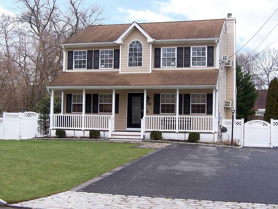 1st image of 266 Collington Dr