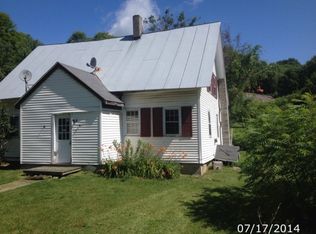 1336 County Rd, Windsor, VT 05089