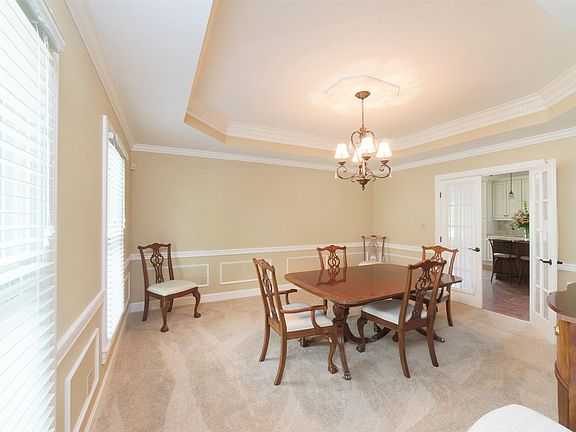 5th image of 3449 Chestnut Hill Ln