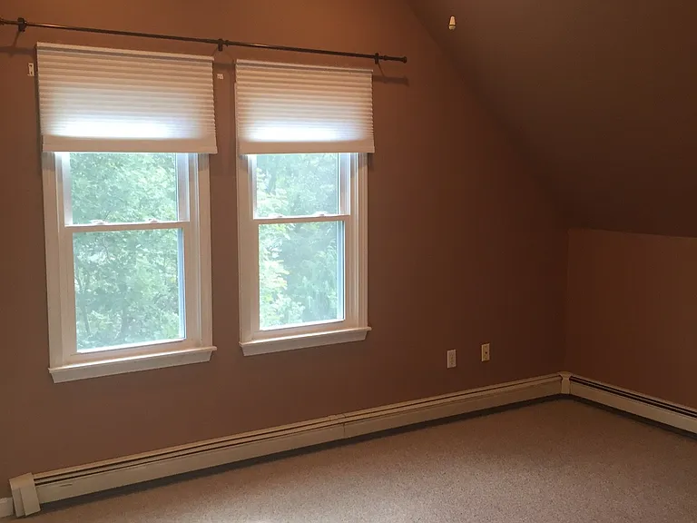 12 Green End Ave — Photo 14