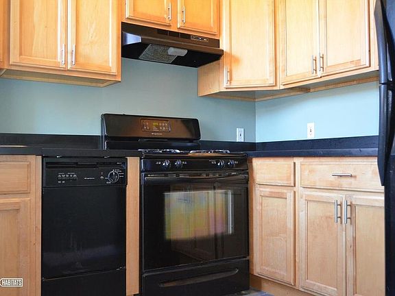 3rd image of 3312 28th St APT 4