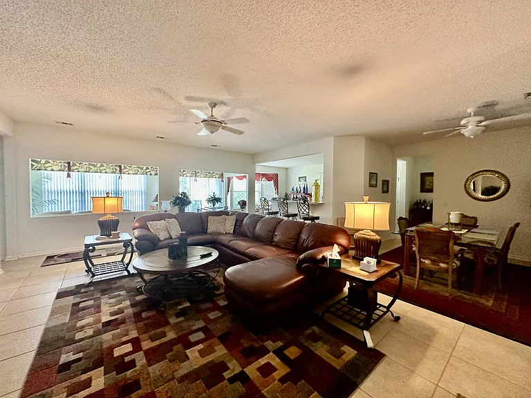 114 Landing Ln — Photo 5