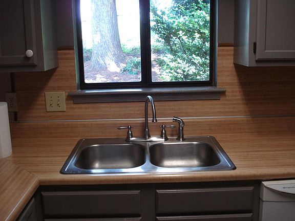 225-Kitchen sink looking onto golf course