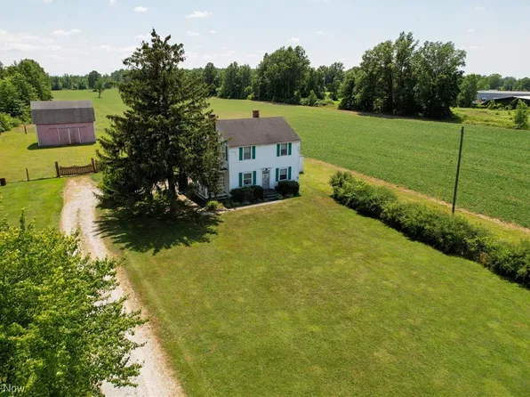27203 Royalton Rd, Columbia Station, OH 44028