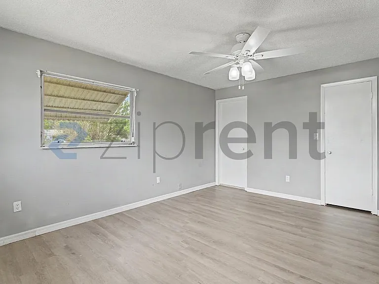 9356 Chase St — Photo 15