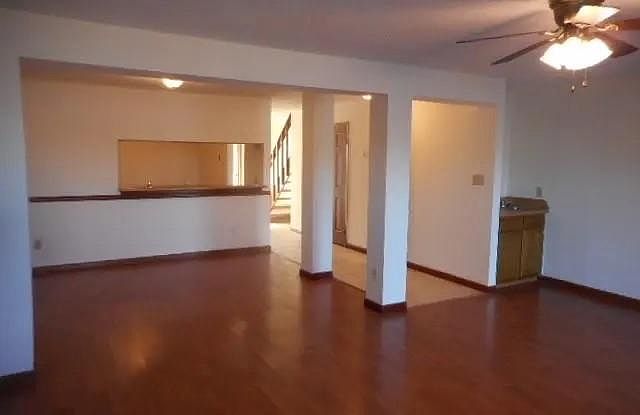 1st image of 4626 Fern Oak Ct