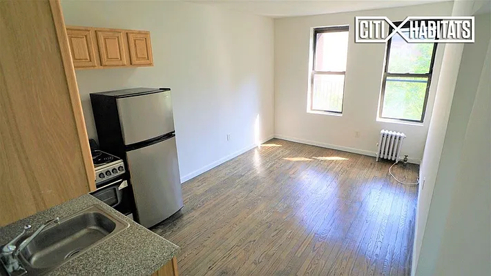 Rented by Citi Habitats | media 7