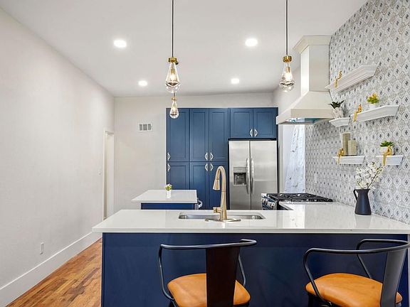 5th image of 269 S Grant St #1
