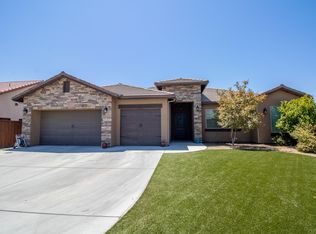 2555 Pinehurst Ave, Tulare, CA 93274