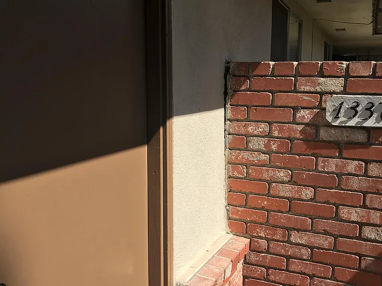 1339 E Rumble Rd — Photo 3