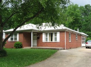7202 Sewell Ave, Falls Church, VA 22046