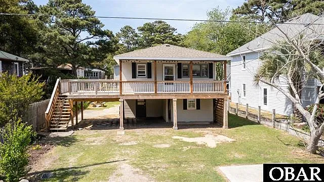 3 bed, 960 sqft, $2,600 — Photo 1