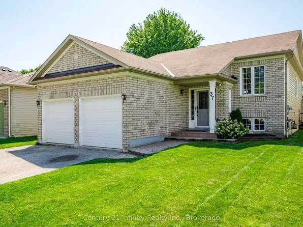 37 Baxter Pl, Pt Hope, ON L1A 4J6