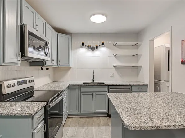 2773 Reynolds Park Rd, Winston Salem, NC 27107