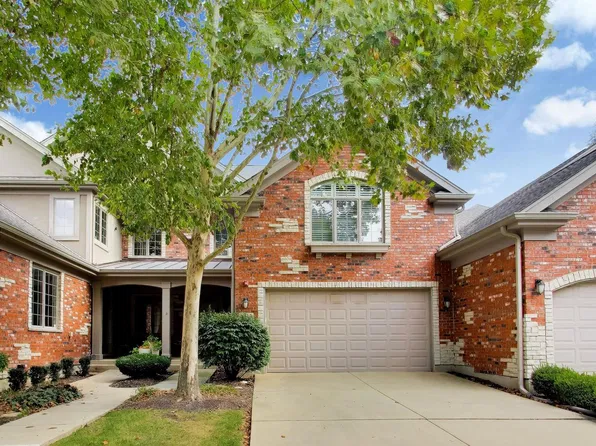 1213 W Charles Ln, Westmont, IL 60559