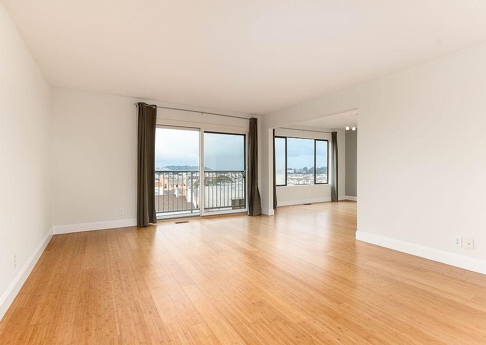 1st image of 415 Parker Ave