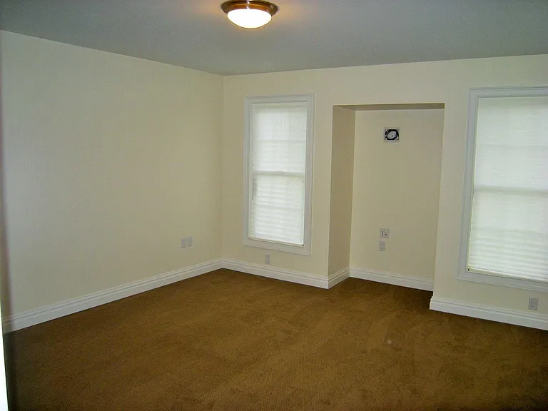 325 Ivy Trl — Photo 8
