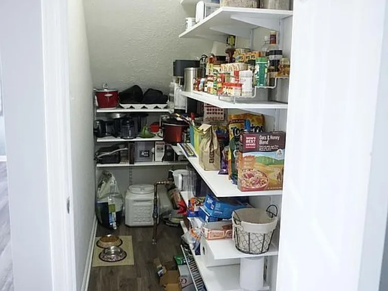 434 Turner Dr — Photo 4