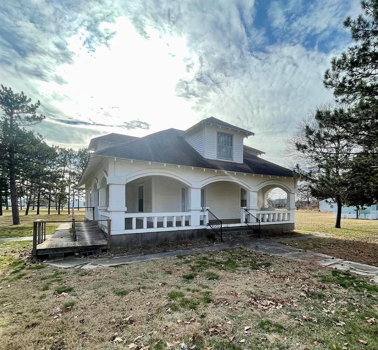 722 W Main Ave, Bernie, MO 63822 MLS 24000645 Zillow