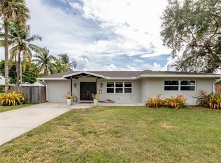 800 SW 10th Ave, Boca Raton, FL 33486