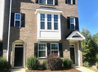 6004 Kentworth Dr, Holly Springs, NC 27540