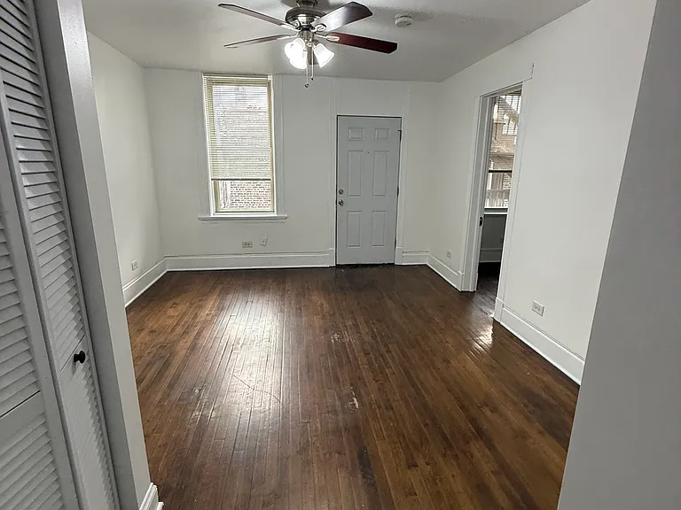 3254 S Morgan St #2R — Photo 2