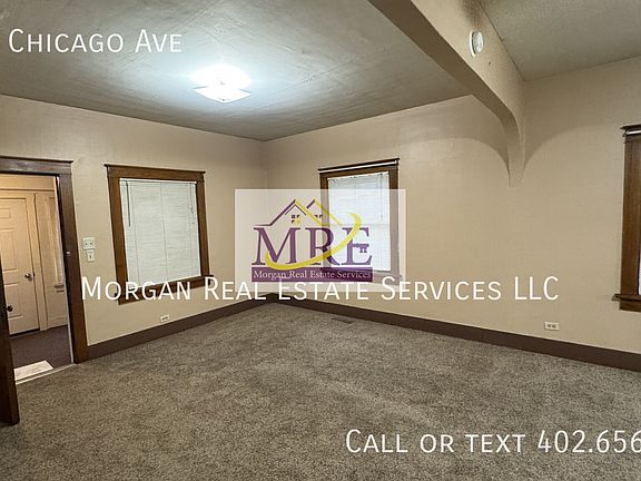2nd image of 406 S Chicago Ave