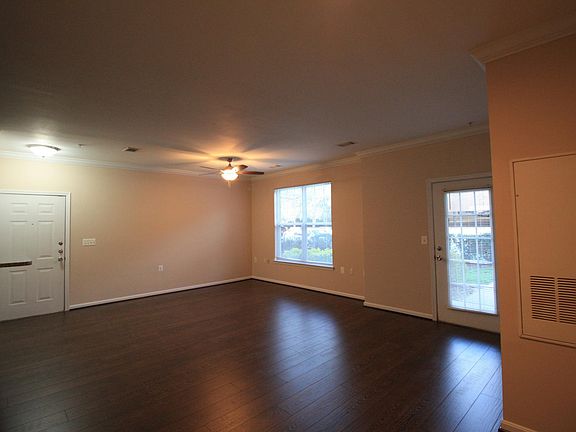 3rd image of 11347 Aristotle Dr #6-105