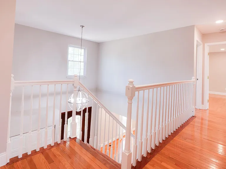 327 Royal Village Dr — Photo 31