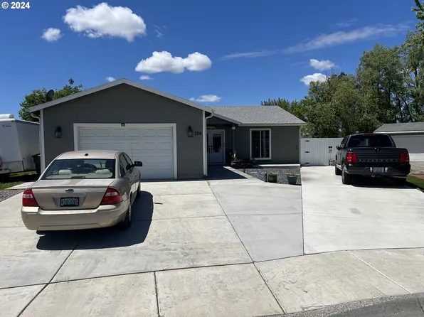 1316 SW Shea Dr, Hermiston, OR 97838