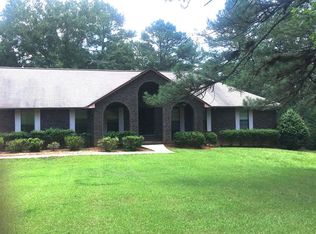 1288 Redwine Rd, Fayetteville, GA 30215