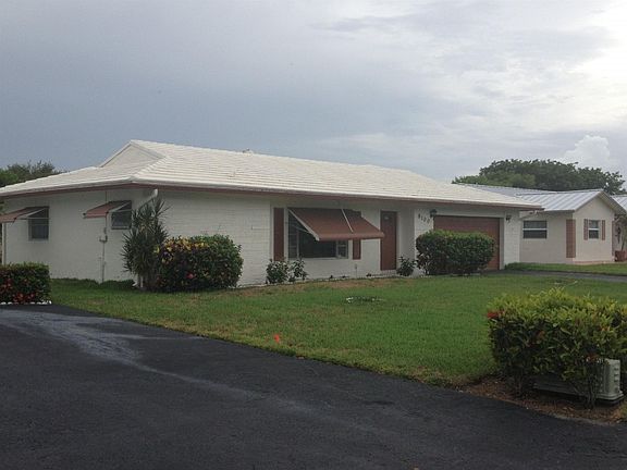 3rd image of 8100 NW 100th Ter