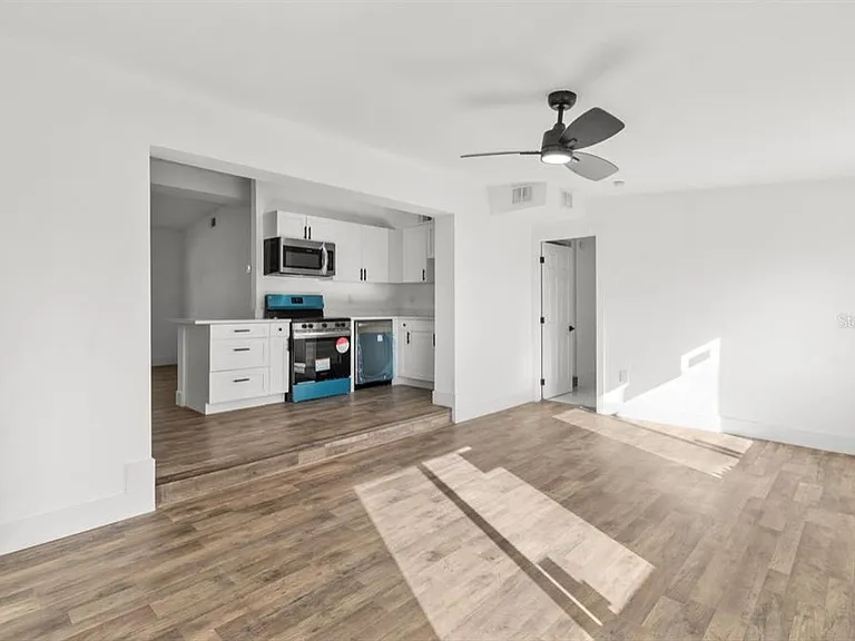 2360 Ednor St — Photo 3