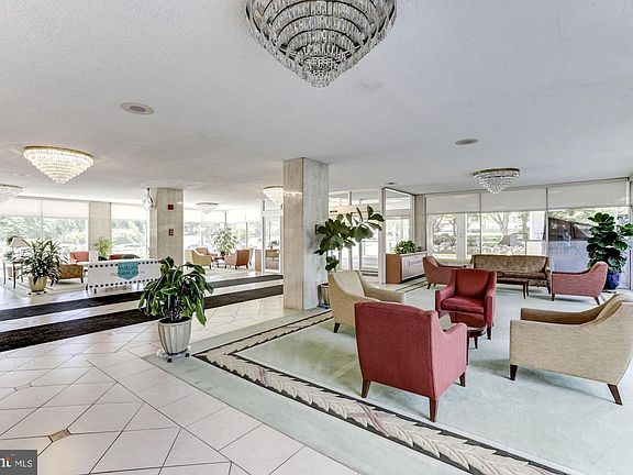 2nd image of 10201 Grosvenor Pl APT 1510