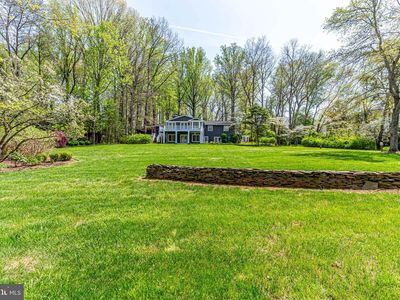 1090 Manning St, Great Falls, VA, 22066