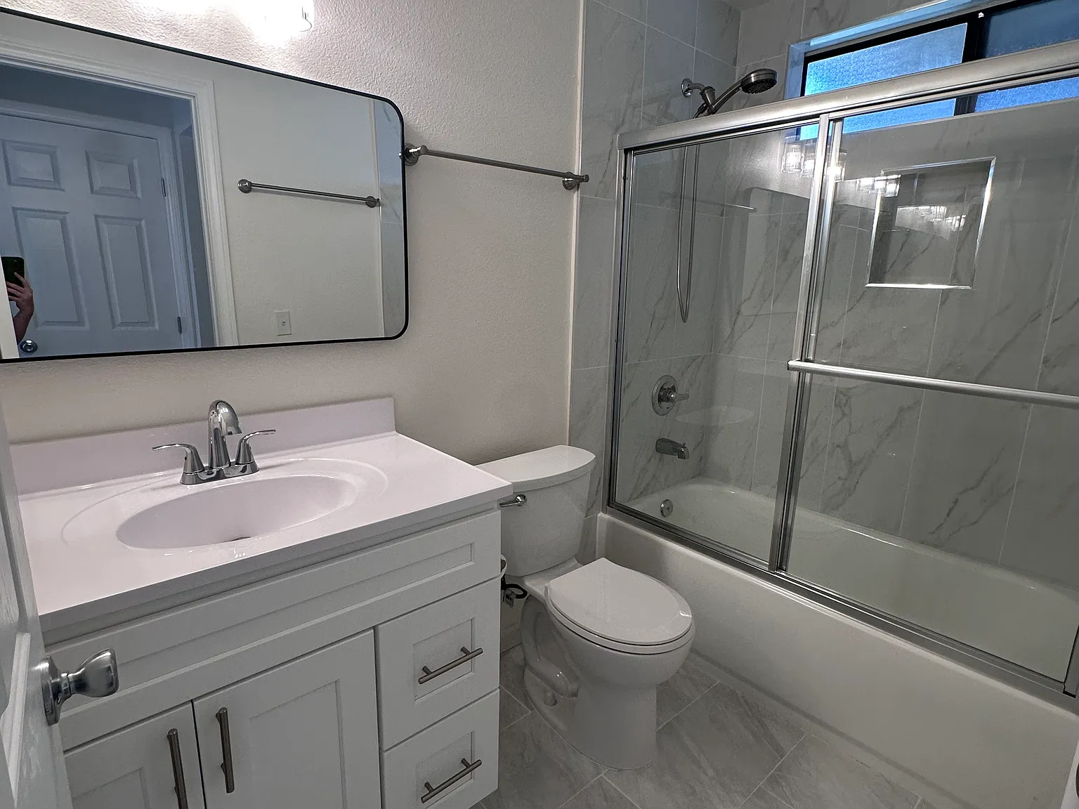 2 bed, 1200 sqft, $1,500 — Photo 2