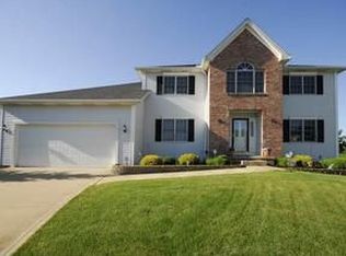 13933 Timber Lake Dr, Strongsville, OH 44136