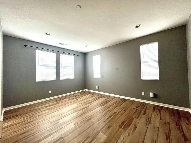 6072 Snapdragon St — Photo 24