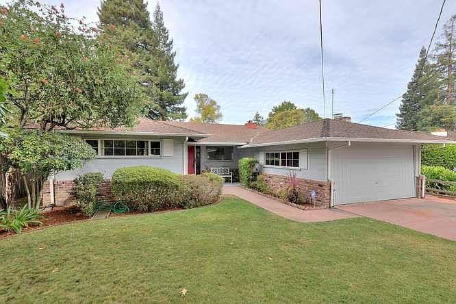1st image of 207 Santa Margarita Ave